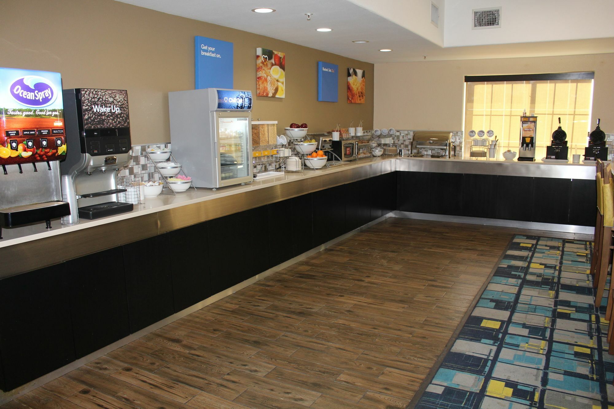 Comfort Inn & Suites Near Six Flags & Medical Center San Antonio Bagian luar foto