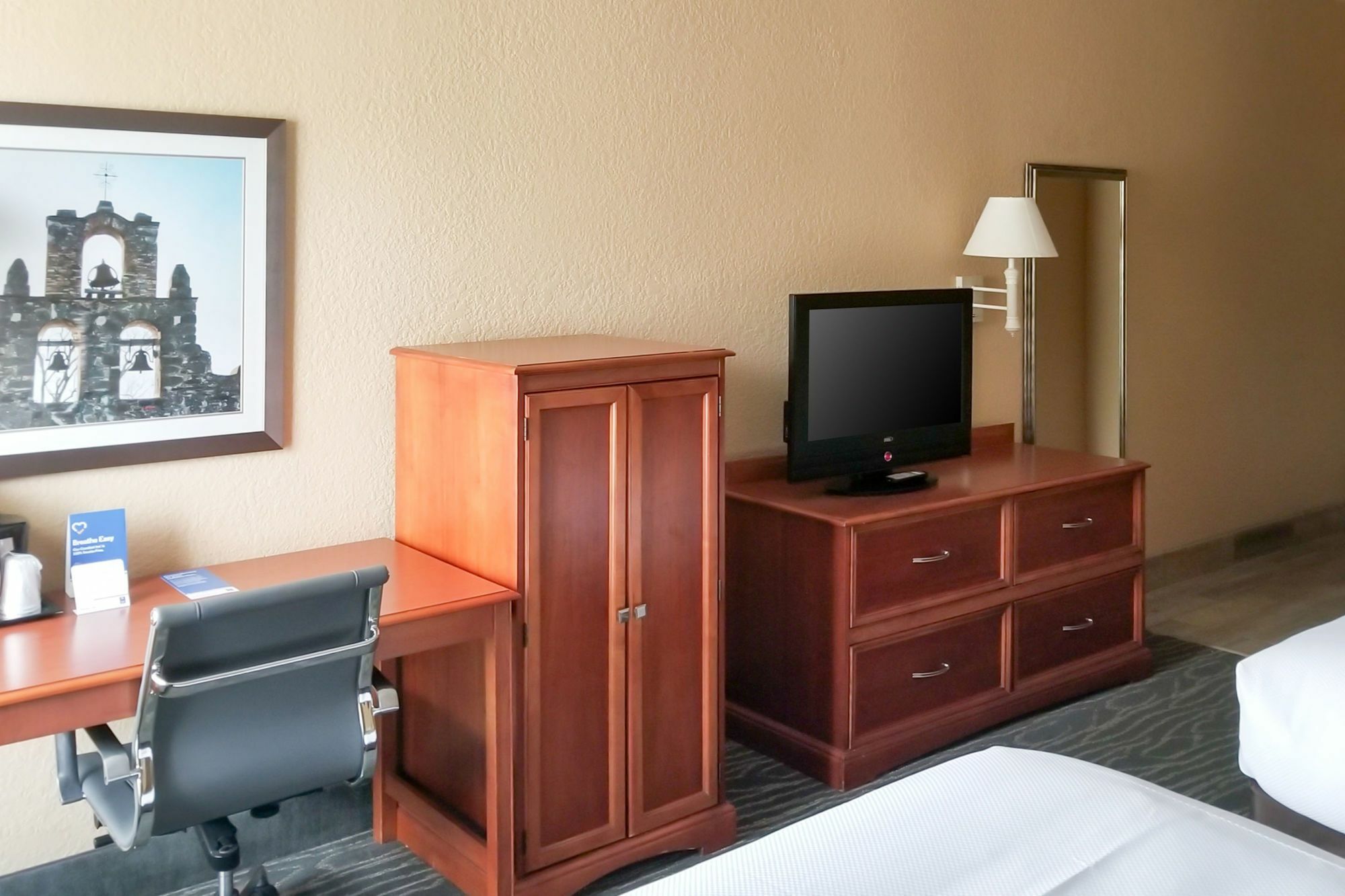 Comfort Inn & Suites Near Six Flags & Medical Center San Antonio Bagian luar foto